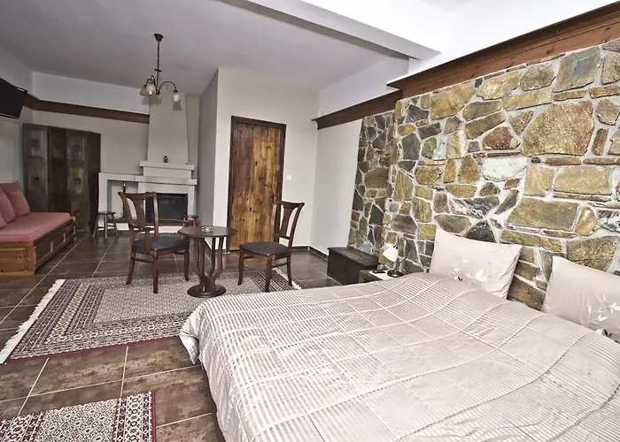 Hotel Pliades 3*