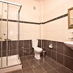 Pliades Hotel 3*