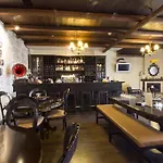 Pliades Hotel