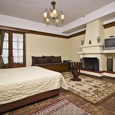 Pliades فندق بلاتامونيس