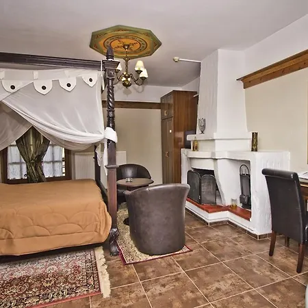 فندق Pliades بلاتامونيس