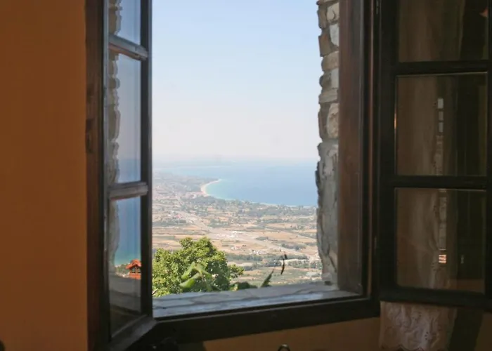 Pliades 帕拉塔蒙